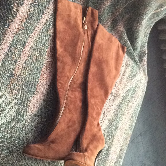 MordernVintage Boots - Picture 1 of 6